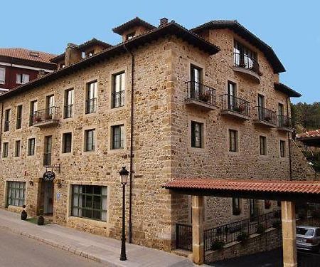 Hotel Villa De Cabrales Arenas De Cabrales Zewnętrze zdjęcie